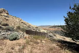 3696 Shale Ct, Reno, NV 89503 - Photo 3