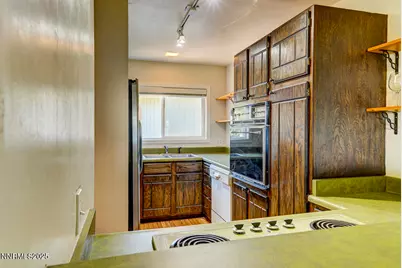 710 Tina Court # B-2, Stateline, NV 89449 - Photo 17