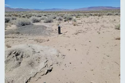 5590 E 3rd St, Silver Springs, NV 89429 - Photo 5