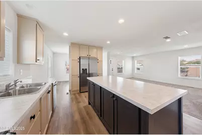 2550 Pueblo Street, Silver Springs, NV 89429 - Photo 15