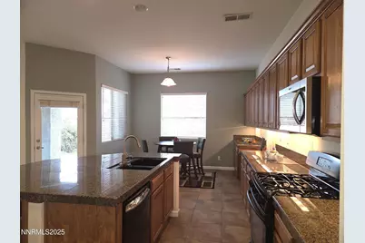1388 Lambrays Lane, Sparks, NV 89436 - Photo 9