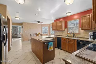 10705 Silver Spur Dr, Reno, NV 89508 - Photo 13