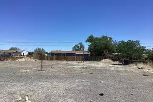 2810 Winnemucca St, Silver Springs, NV 89429 - Photo 1