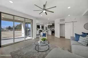 8601 Crandell Dr, Reno, NV 89506 - Photo 23