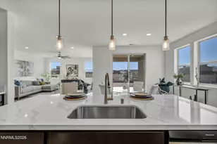8601 Crandell Dr, Reno, NV 89506 - Photo 37