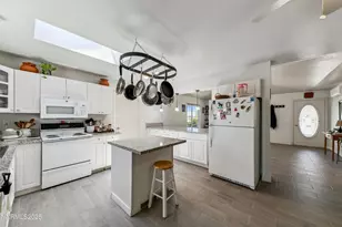 21 Fox Ln, Yerington, NV 89447 - Photo 3