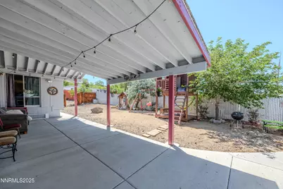 530 E 2nd Avenue, Sun Valley, NV 89433 - Photo 31