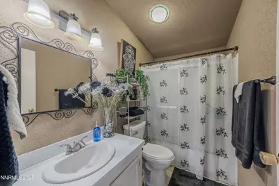 530 E 2nd Avenue, Sun Valley, NV 89433 - Photo 21
