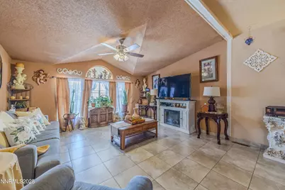 530 E 2nd Avenue, Sun Valley, NV 89433 - Photo 13