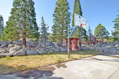 95 Hidden Lake Drive, Reno, NV 89521 - Photo 33