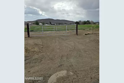 900 Cattle Drive, Fernley, NV 89408 - Photo 21