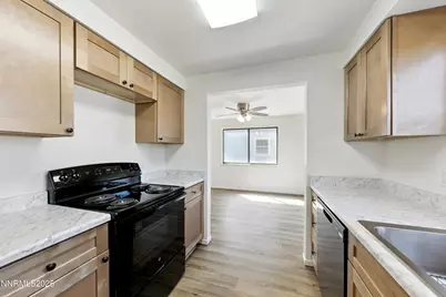 718 Travis Drive #D, Carson City, NV 89701 - Photo 3