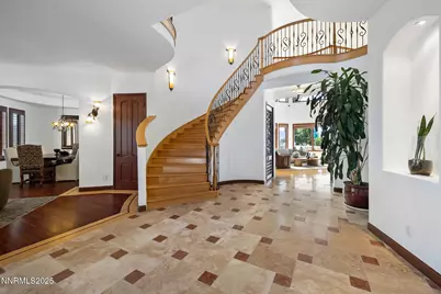 12900 Silver Wolf Road, Reno, NV 89511 - Photo 9