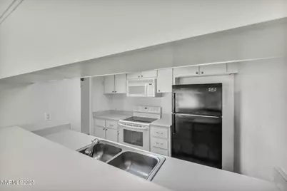 1560 Steven Court, Sparks, NV 89431 - Photo 9