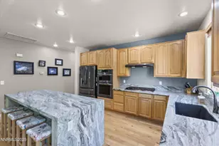 6831 Island Queen Ct, Sparks, NV 89436 - Photo 5