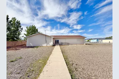 215 Palmer Street, Battle Mountain, NV 89820 - Photo 1