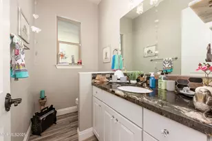 2092 Canterbury Ln, Carson City, NV 89703 - Photo 13