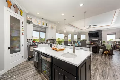 2092 Canterbury Lane, Carson City, NV 89703 - Photo 9