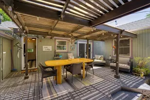 661 Thoma St, Reno, NV 89502 - Photo 19