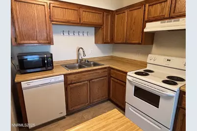 1465 E Peckham Lane #53, Reno, NV 89502 - Photo 3