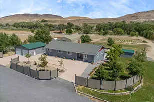 31850 Cantlon Dr, Wadsworth, NV 89442 - Photo 3