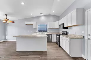 539 Rawe Peak Dr, Dayton, NV 89403 - Photo 17