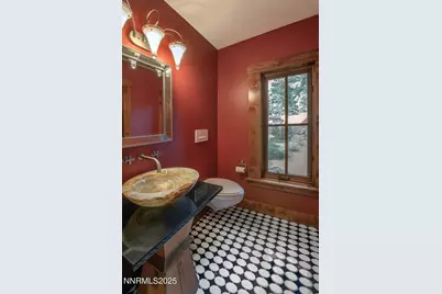 16555 Evergreen Hills Drive, Reno, NV 89511 - Photo 7