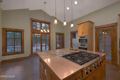 16555 Evergreen Hills Drive, Reno, NV 89511 - Photo 19