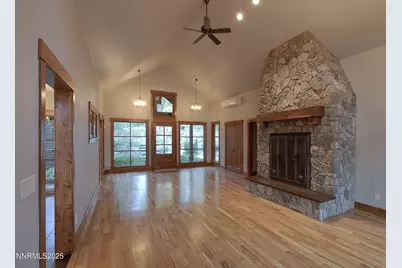 16555 Evergreen Hills Drive, Reno, NV 89511 - Photo 13