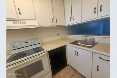 863 Nutmeg Place #12, Reno, NV 89502 - Photo 13