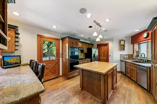 173 Hall Ct, Stateline, NV 89449 - Photo 11