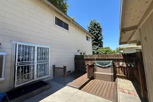 486 Smithridge Park, Reno, NV 89502 - Photo 5