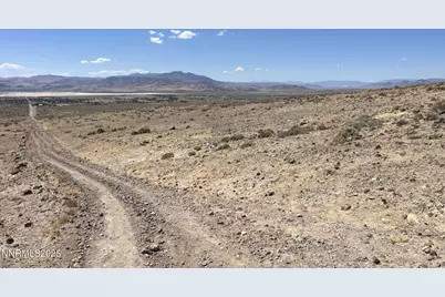 8800 Wildflower Road, Stagecoach, NV 89429 - Photo 5