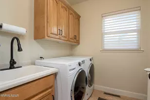 1533 Alba Vista, Gardnerville, NV 89410 - Photo 17