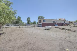17530 Thrush Ln, Reno, NV 89508 - Photo 15