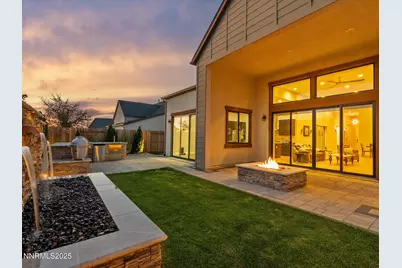 13545 Cobalt Sky Street, Reno, NV 89521 - Photo 7