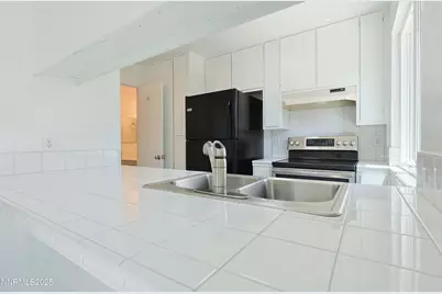 445 Pine Meadows Drive #E25, Sparks, NV 89431 - Photo 13
