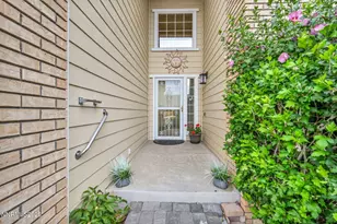 363 Bayhill Cir, Dayton, NV 89403 - Photo 3