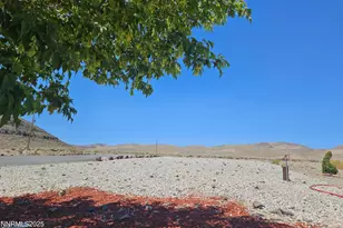 7900 Beech St, Silver Springs, NV 89429 - Photo 23