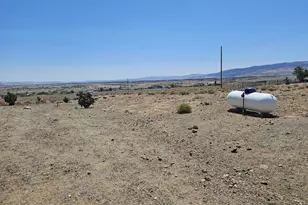 7900 Beech St, Silver Springs, NV 89429 - Photo 25