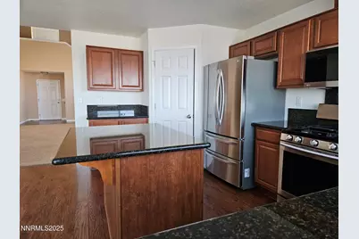 7900 Beech Street, Silver Springs, NV 89429 - Photo 5