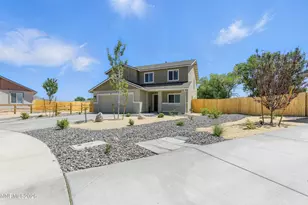 6778 Shell Ct, Fernley, NV 89408 - Photo 5