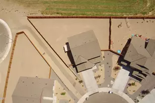 6778 Shell Ct, Fernley, NV 89408 - Photo 9