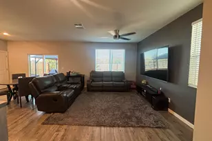 8886 Wolf Moon Dr, Reno, NV 89506 - Photo 5