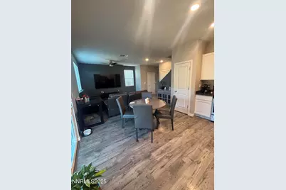 8886 Wolf Moon Drive, Reno, NV 89506 - Photo 3