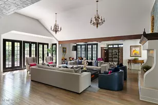 144 Greenridge Dr, Reno, NV 89509 - Photo 3