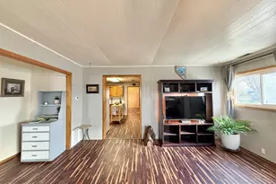 195 Pleasant Hill Dr, Battle Mountain, NV 89820 - Photo 9