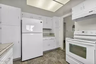 1425 Julie Ct, Reno, NV 89509 - Photo 9