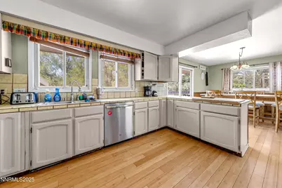 3225 Sun Cloud Cir Circle, Golden Valley, NV 89506 - Photo 3