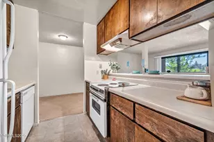 2955 Lakeside Dr, Reno, NV 89509 - Photo 25